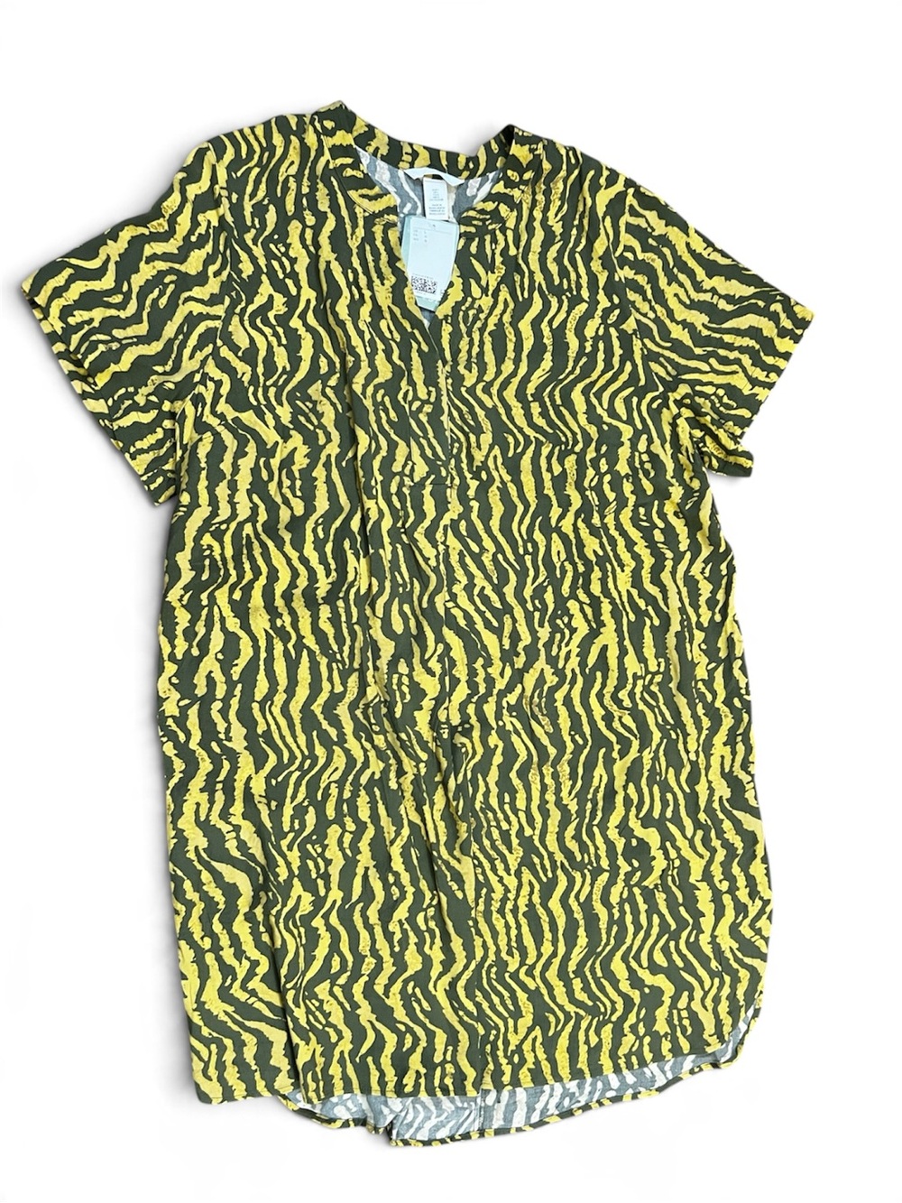 H&M women’s  Yellow and Olive Green Short Sleeve shirt dress L